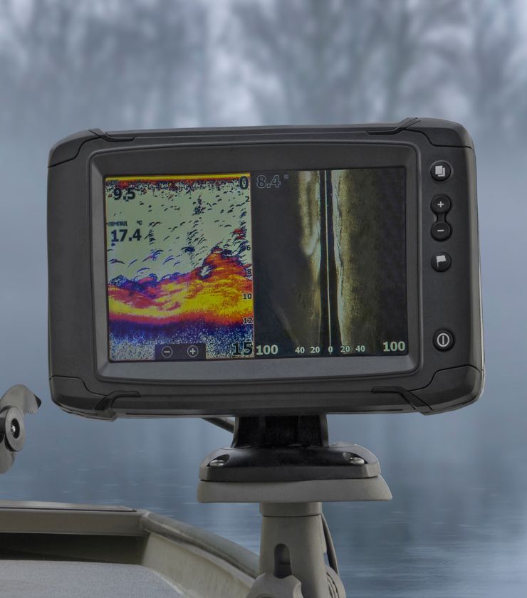 A clear image of the best fish finder displaying detailed underwater structures and fish movements for effective fishing.